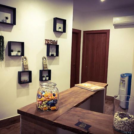 Napoli Central Station Deluxe Bed & Breakfast Bagian luar foto