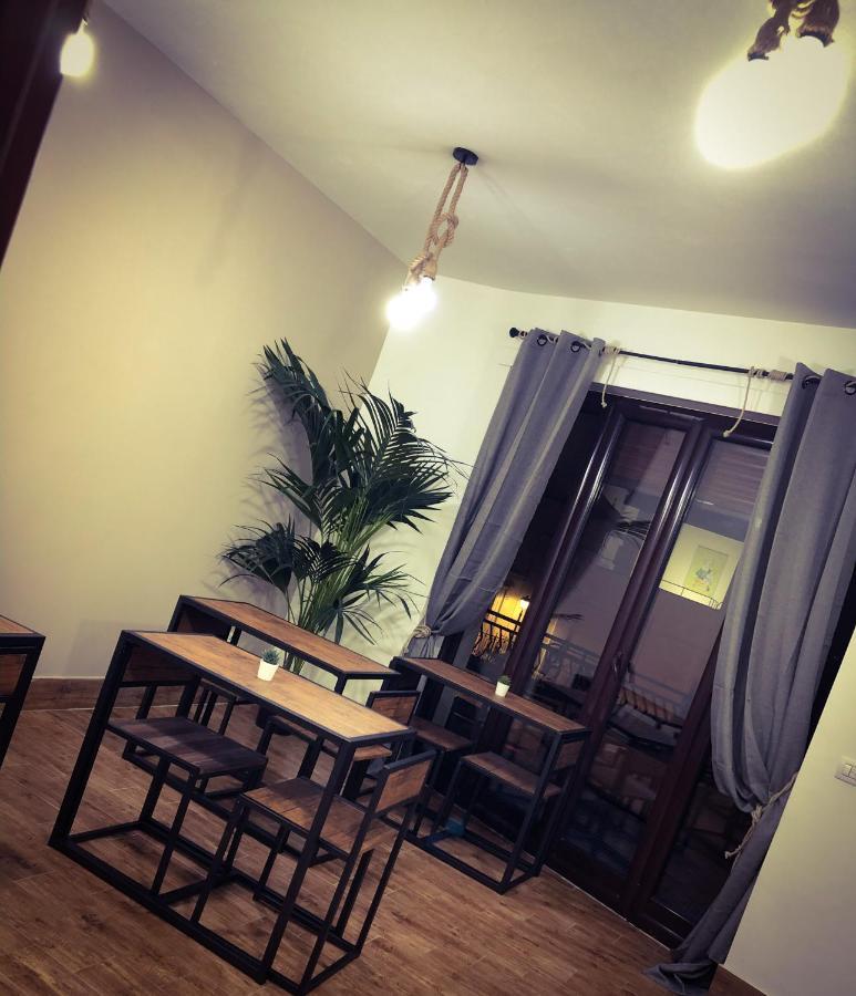 Napoli Central Station Deluxe Bed & Breakfast Bagian luar foto
