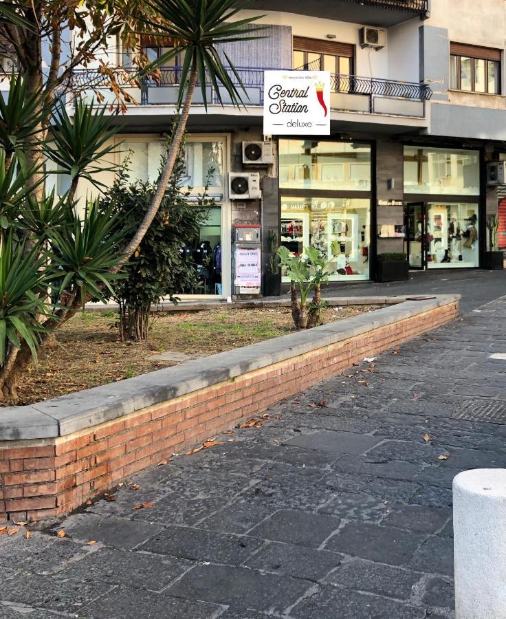 Napoli Central Station Deluxe Bed & Breakfast Bagian luar foto